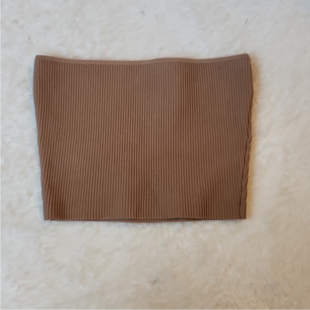 Aritzia Babaton Sculpt Knit Tube Top in Nude